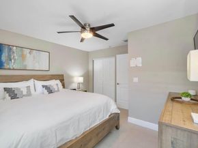 1039 N Victoria Park Road 13, Fort Lauderdale FL 33304