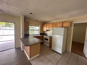 3006 NW 4th Ter 1, Pompano Beach FL 33064