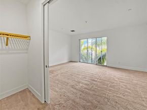 1044 NE 18th Ave 203, Fort Lauderdale FL 33309