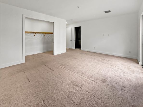 1044 NE 18th Ave 203, Fort Lauderdale FL 33309