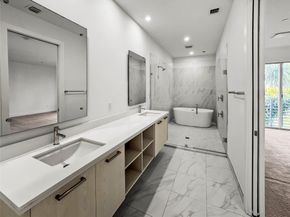 1044 NE 18th Ave 203, Fort Lauderdale FL 33309