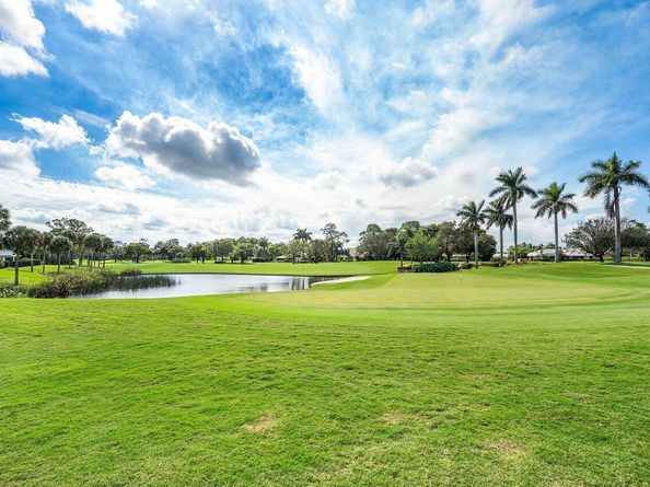 11 Slash Pine Drive, Boynton Beach FL 33436