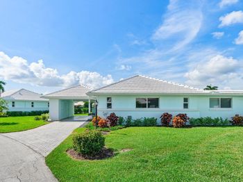 11 Slash Pine Drive
