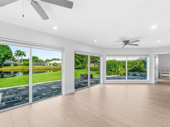 11 Slash Pine Drive, Boynton Beach FL 33436