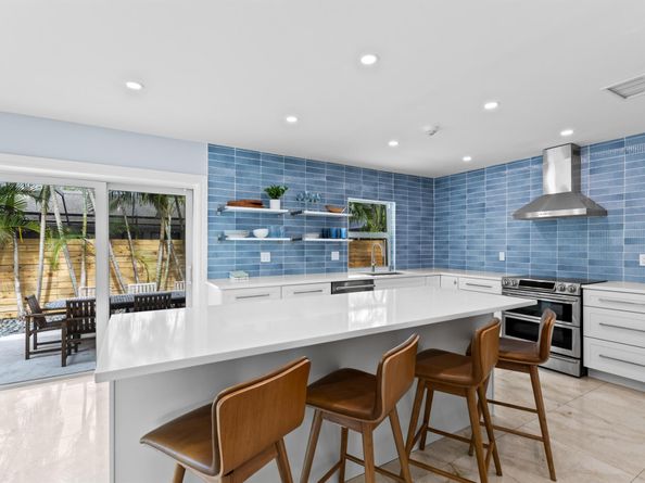 3307 NW 28th Terrace, Boca Raton FL 33434