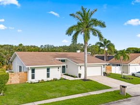 3307 NW 28th Terrace, Boca Raton FL 33434