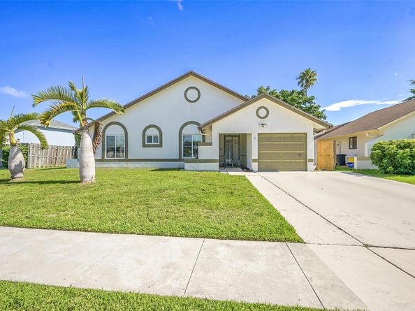 22533 Swordfish Drive, Boca Raton FL 33428