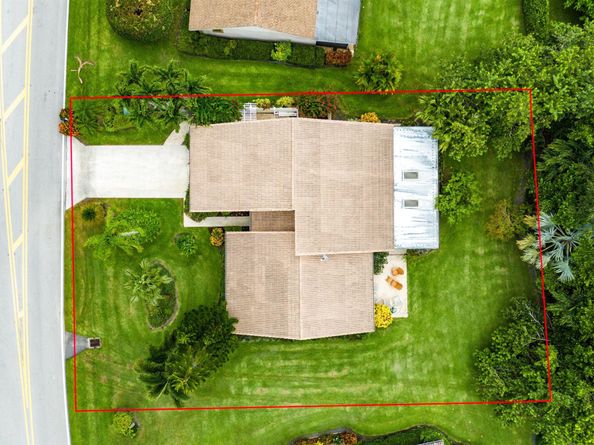 13692 Crosspointe Drive, Palm Beach Gardens FL 33418