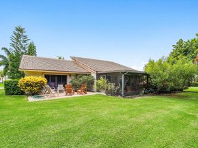 13692 Crosspointe Drive, Palm Beach Gardens FL 33418