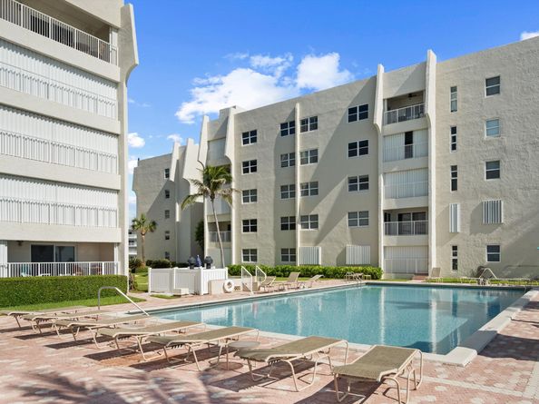 3520 S Ocean Boulevard L306, South Palm Beach FL 33480