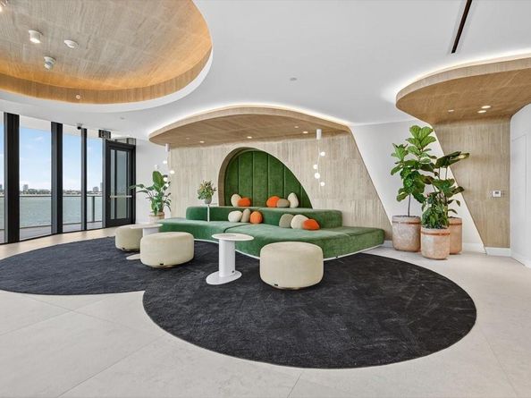 700 NE 24th Street 5202, Miami FL 33137