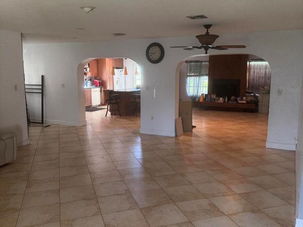 6621 Boxwood Drive, Miramar FL 33023