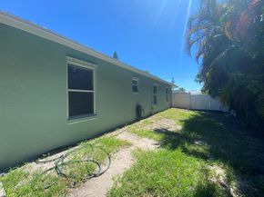 3837 Riedel Avenue, Palm Springs FL 33461