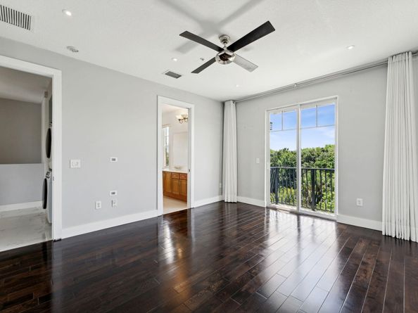 671 NW 38th Circle, Boca Raton FL 33431