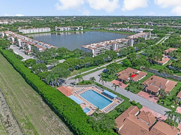 6459 Mill Pointe Circle, Delray Beach FL 33484