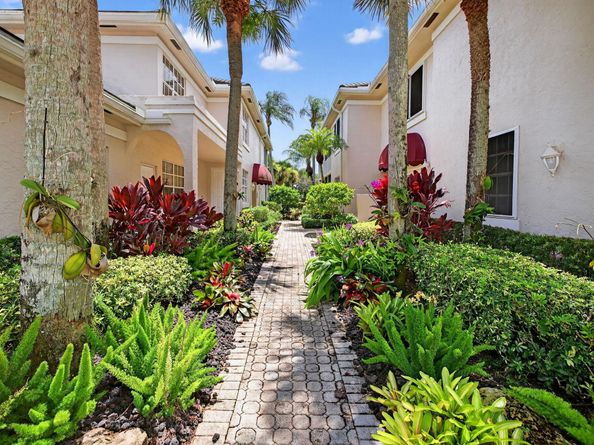 5166 Lake Catalina Drive D, Boca Raton FL 33496