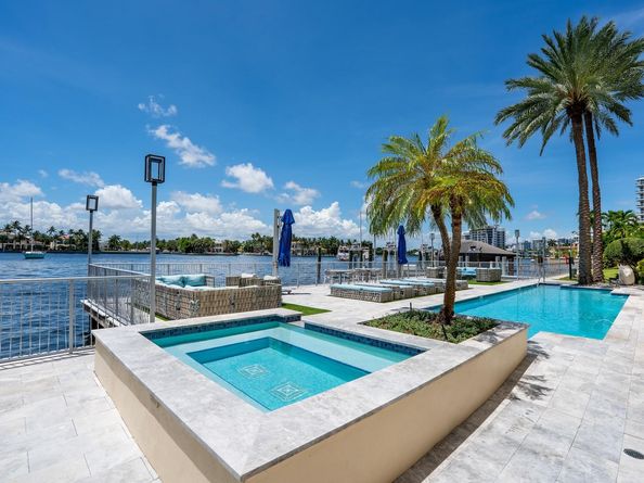 209 N Birch Rd 1002, Fort Lauderdale FL 33304
