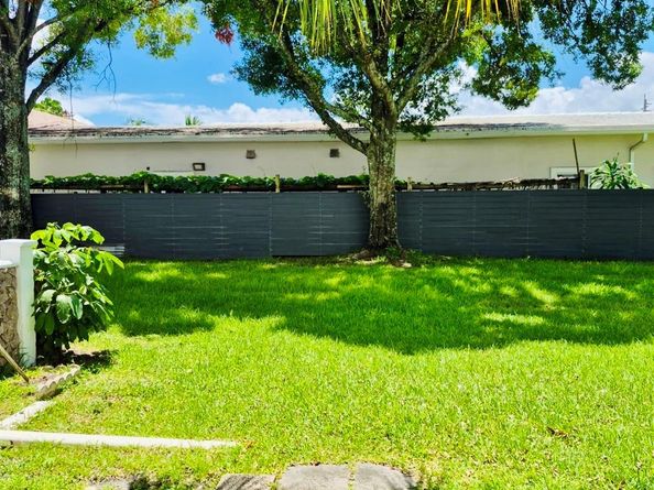 4000 NW 44th 106, Lauderdale Lakes FL 33319