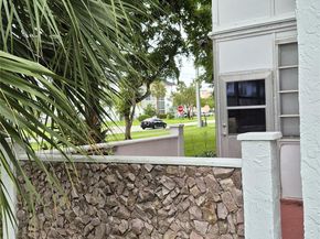 4000 NW 44th 106, Lauderdale Lakes FL 33319