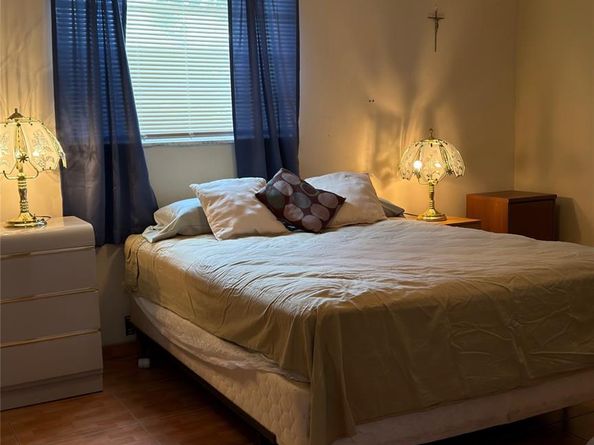 4000 NW 44th 106, Lauderdale Lakes FL 33319