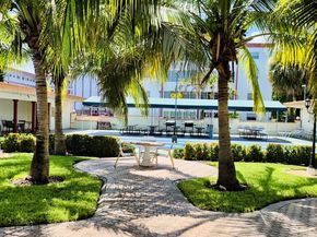 4000 NW 44th 106, Lauderdale Lakes FL 33319