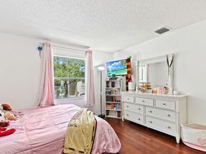 4035 Tree Tops Rd, Hollywood FL 33026