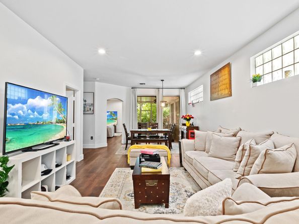 4035 Tree Tops Rd, Hollywood FL 33026