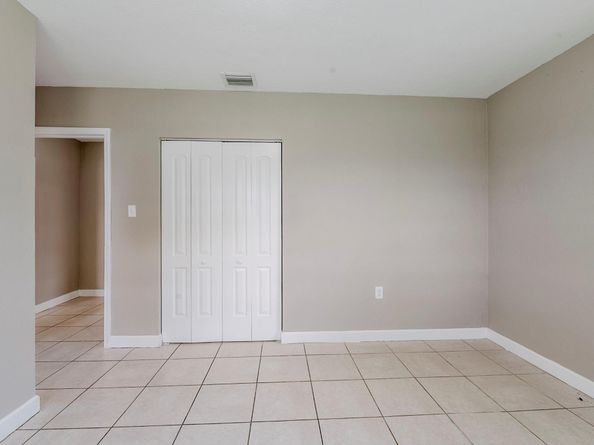 745 NW 144th St, Miami FL 33168