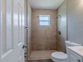745 NW 144th St, Miami FL 33168