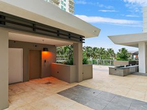 3100 N Ocean Drive H1710, Singer Island FL 33404