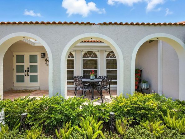 2436 Timbercreek Circle NW, Boca Raton FL 33431