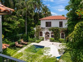 424 Brazilian Avenue, Palm Beach FL 33480