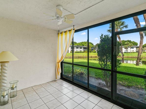 34 Southport Lane E, Boynton Beach FL 33436