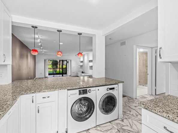 34 Southport Lane E, Boynton Beach FL 33436