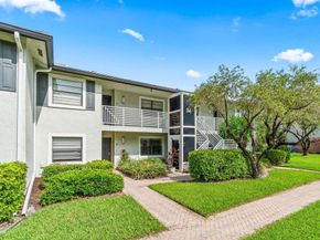 34 Southport Lane E, Boynton Beach FL 33436