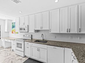 34 Southport Lane E, Boynton Beach FL 33436