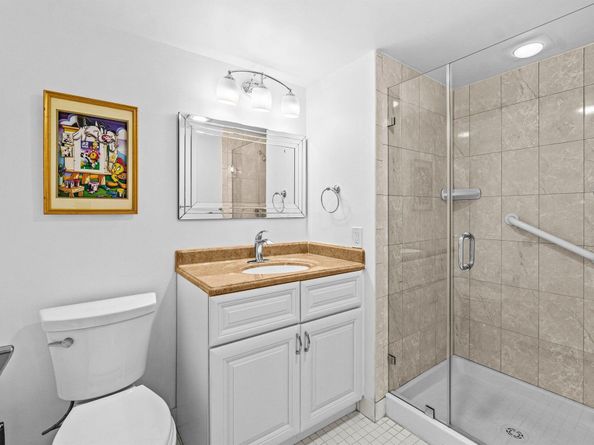 34 Southport Lane E, Boynton Beach FL 33436