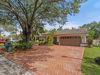 10388 NW 49th Court
