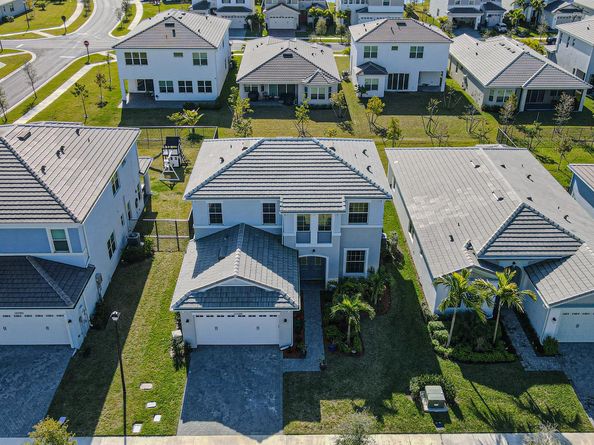15096 Courtland Court, Westlake FL 33470