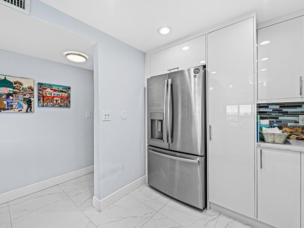 3581 S Ocean Boulevard 7a, South Palm Beach FL 33480