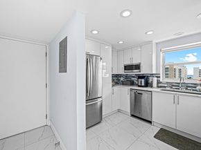 3581 S Ocean Boulevard 7a, South Palm Beach FL 33480