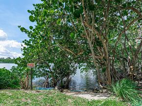 3581 S Ocean Boulevard 7a, South Palm Beach FL 33480