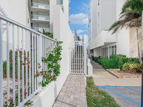 3581 S Ocean Boulevard 7a, South Palm Beach FL 33480
