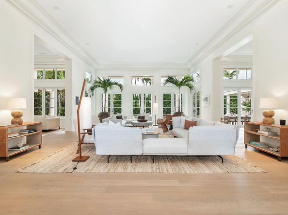 583 N Lake Way, Palm Beach FL 33480