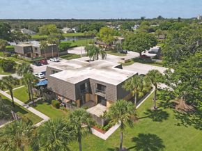 2435 24th Way, West Palm Beach FL 33407