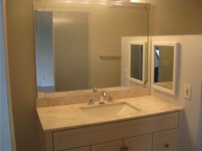 9233 SW 8th St 103, Boca Raton FL 33428