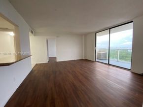 13499 Biscayne Boulevard 1507, North Miami FL 33181