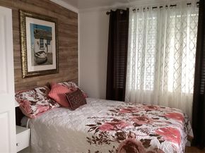8550 SW 22nd St, Davie FL 33324