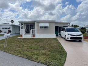 8550 SW 22nd St, Davie FL 33324