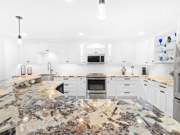 1015 Bel Air Drive 2, Highland Beach FL 33487